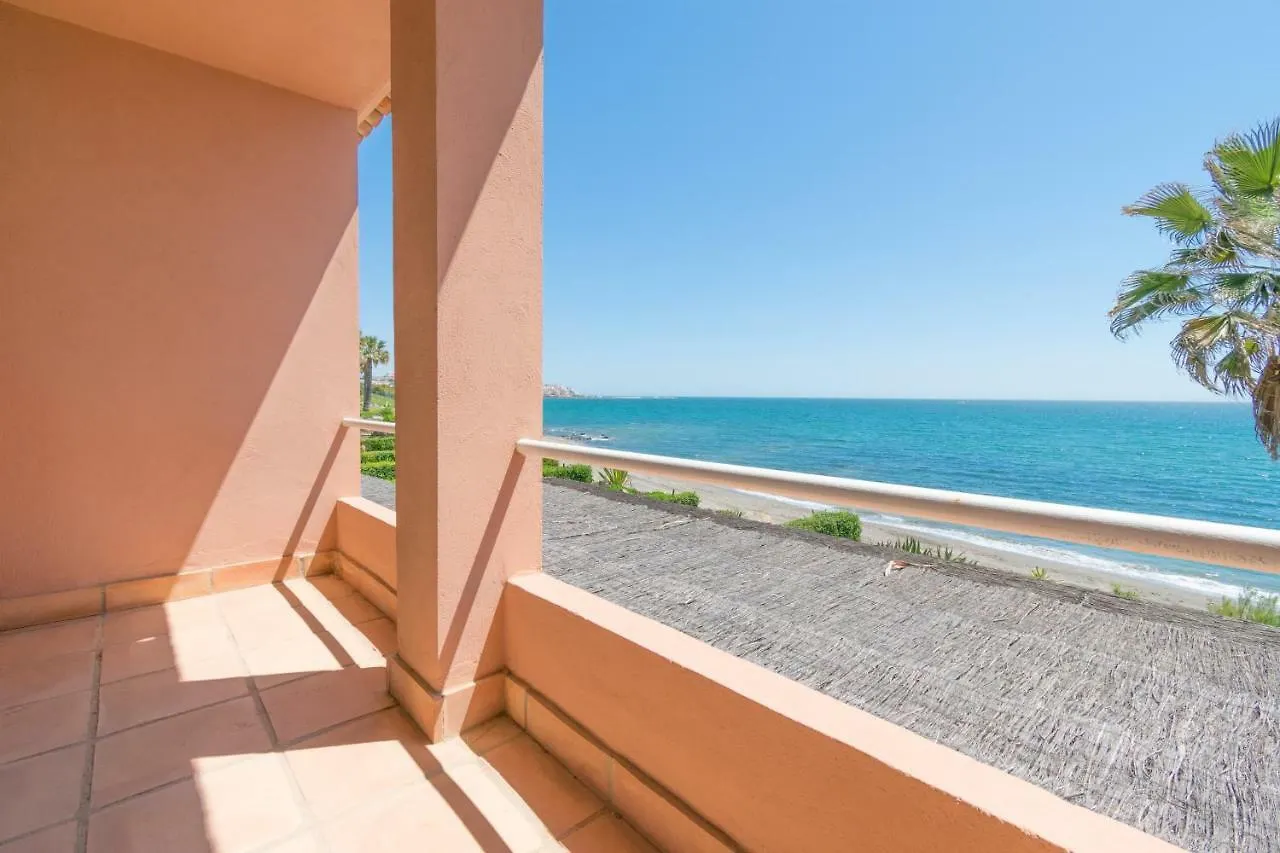 בית נופש הוילה אסטפונה Urb Playa Azul 24