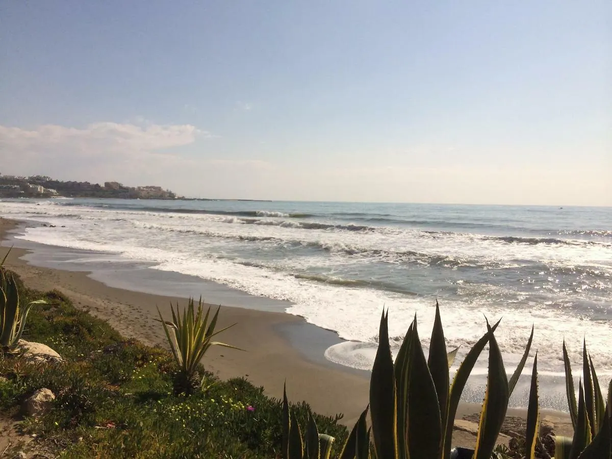 Holiday home Urb Playa Azul 24 Villa Estepona