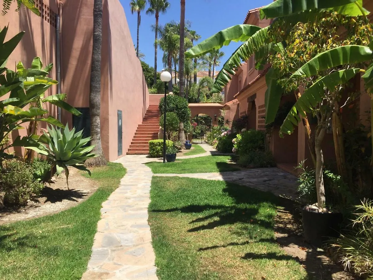 Urb Playa Azul 24 Villa Estepona Holiday home
