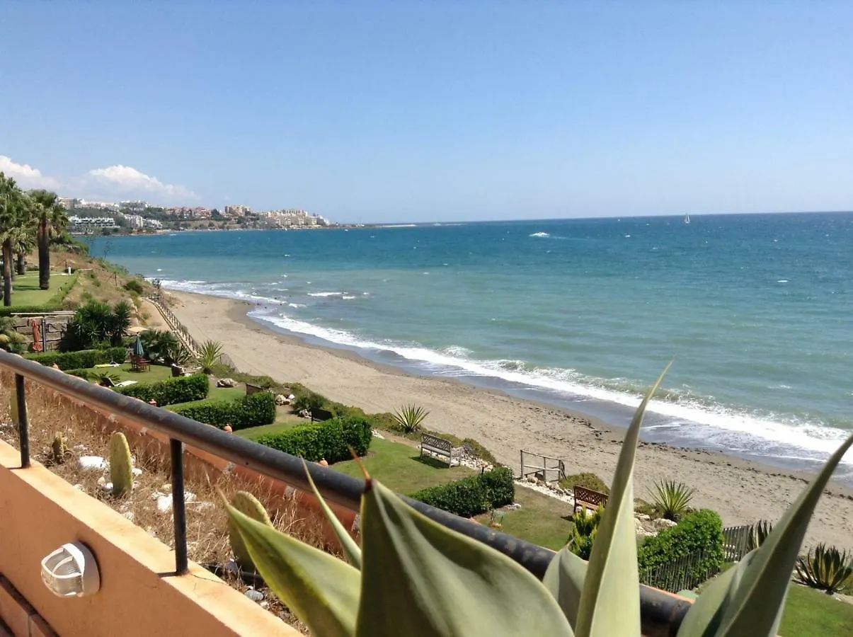Urb Playa Azul 24 Villa Estepona 0*,  Spanje